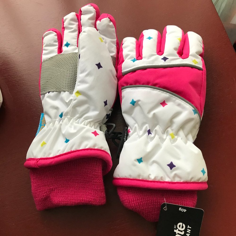 Little girls Thinsulate  gloves NEW by Simple Kids